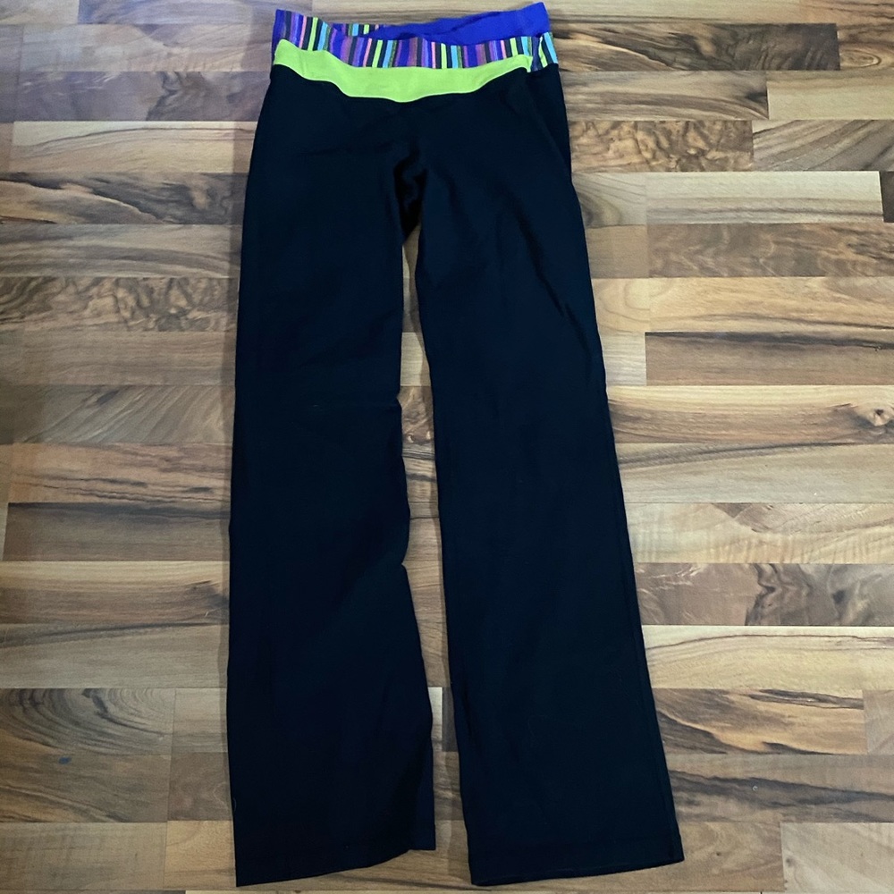 Lululemon Astro pants size 8